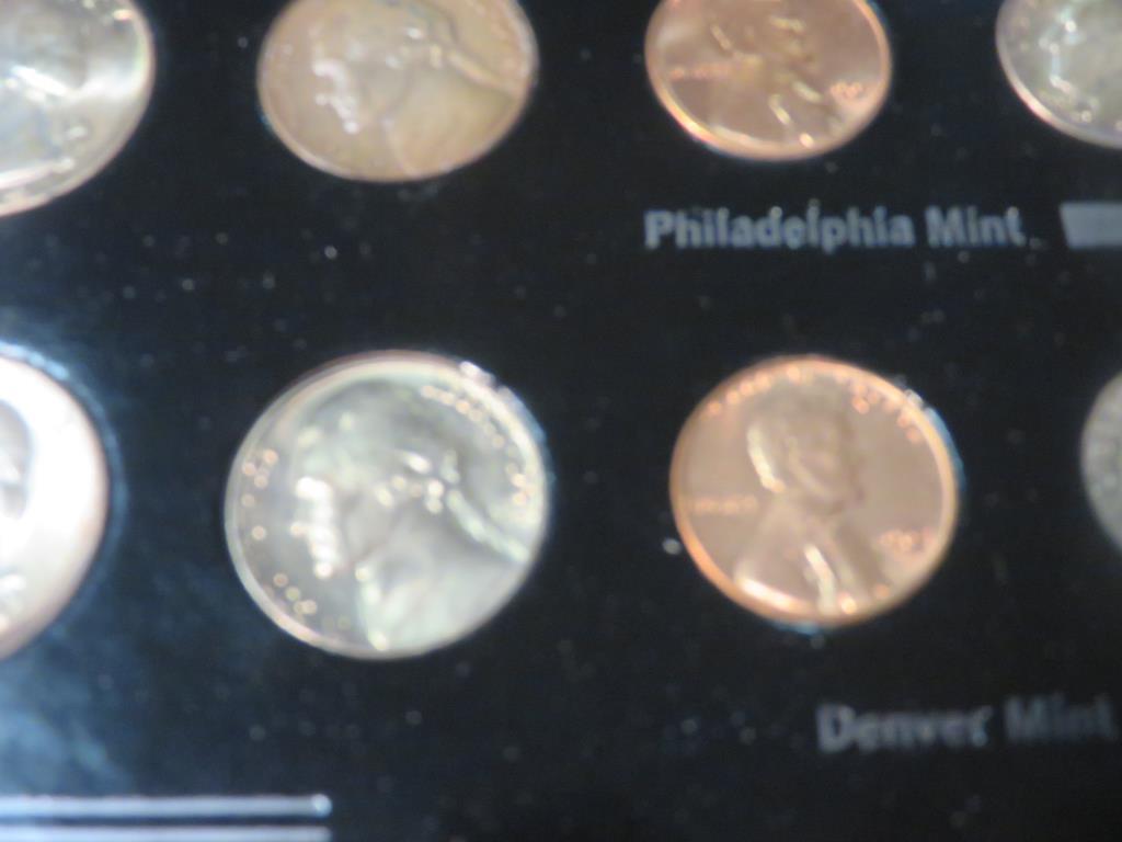 1964 US Mint Set in Plastic - S