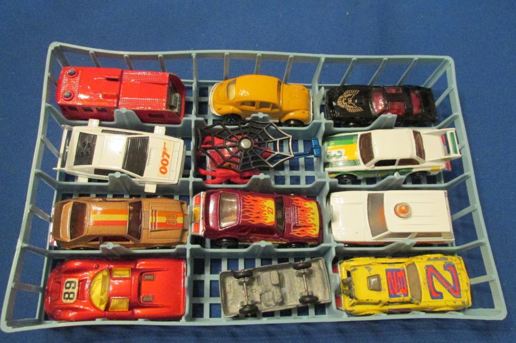 Vintage Corgi Juniors & Hot wheels & Matchbox Cars - B1