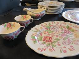 17-Piece Johnson Bros "English Bouquet" China Set - DR