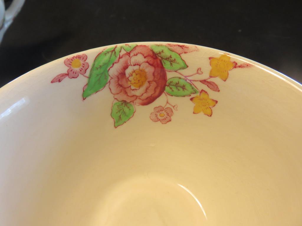 17-Piece Johnson Bros "English Bouquet" China Set - DR