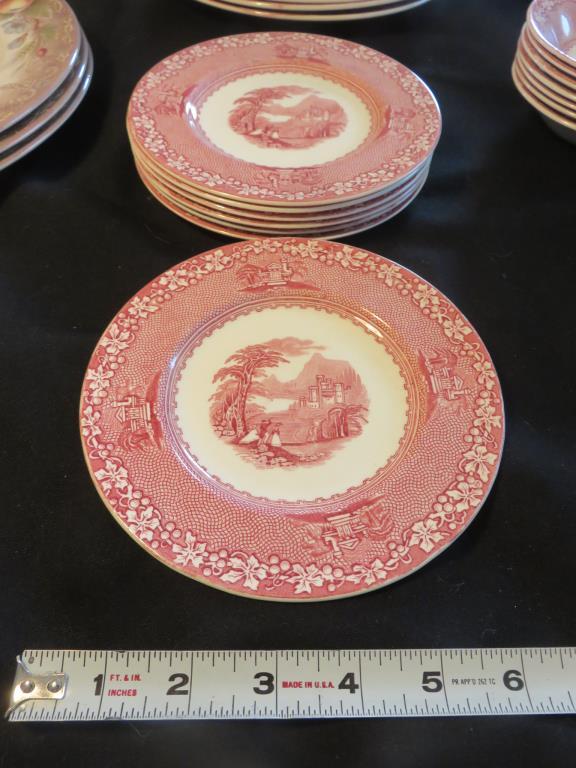 35-Piece Red Jenny Lind Royal Staffordshire Pottery China Set - DR