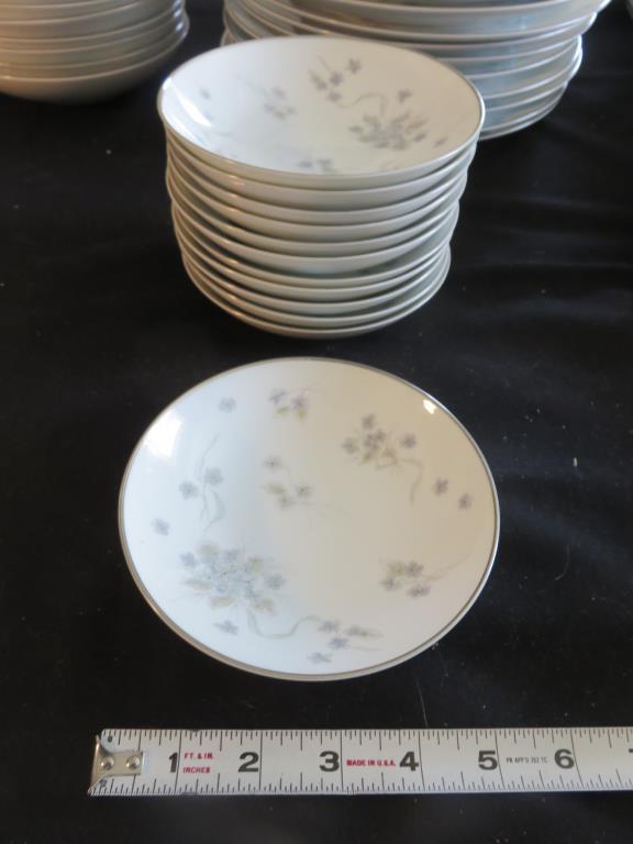 49-Piece  Noritake "Suzette" China Set - LR