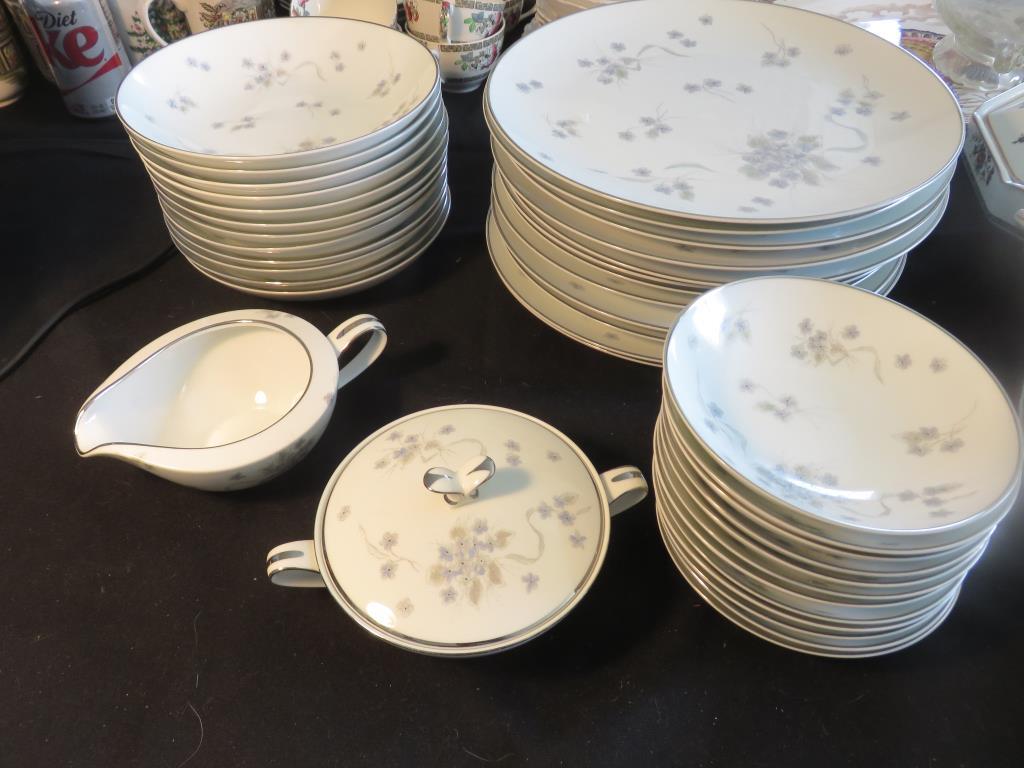 49-Piece  Noritake "Suzette" China Set - LR