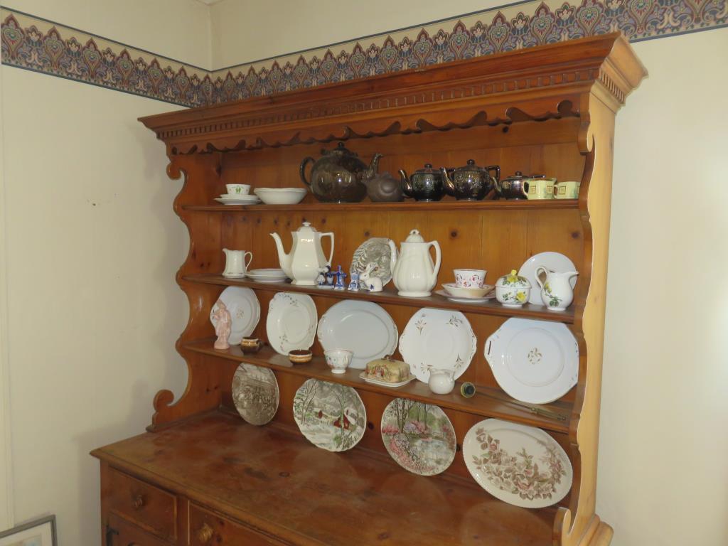 Pine Buffet With China Hutch - DR