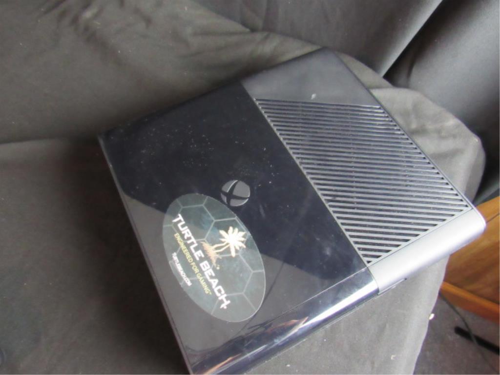 Xbox 360 Console & Accessories