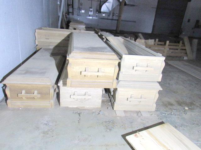 (14) Unfinished Wood Caskets