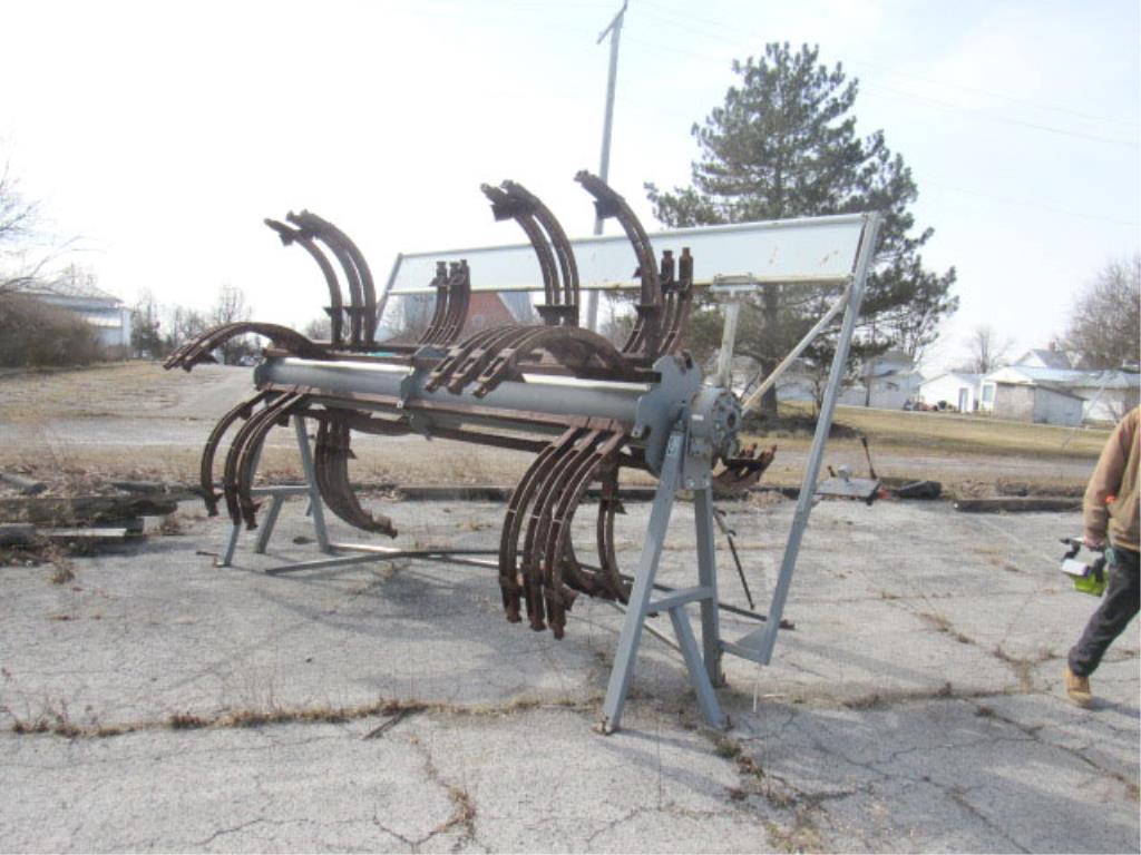 Doucet Clamp Carrier