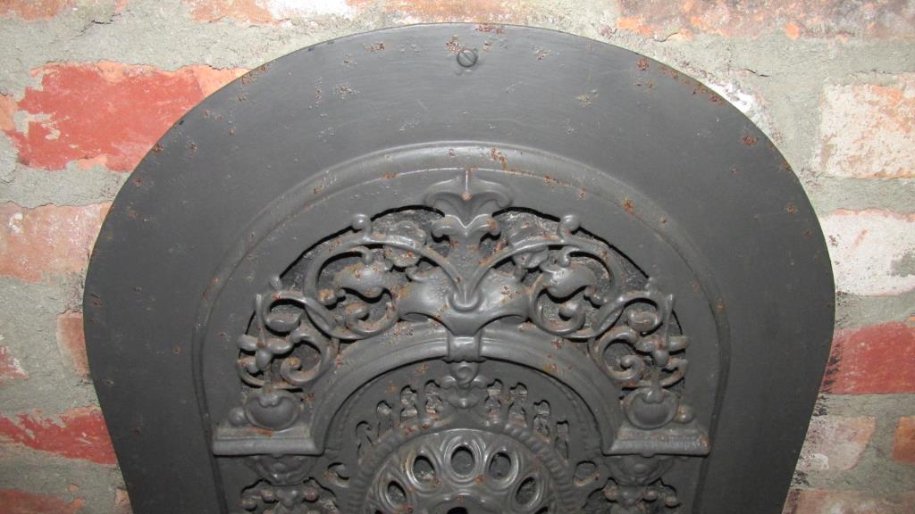 Antique Cast Iron Grate - H - Nos