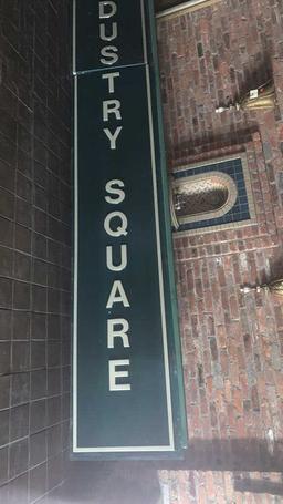 A - Fort Industry Square Sign