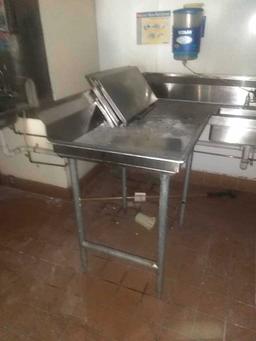 C2 - E - Stainless Steel Sink with Faucet Corning Unit