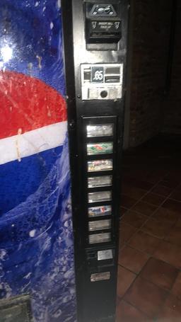 Y - Pepsi Vending Machine