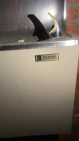 Y - Elkay Water Fountain