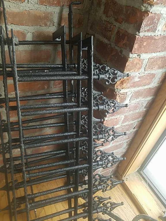 F - (5) Cast Iron Window Decorative Bars