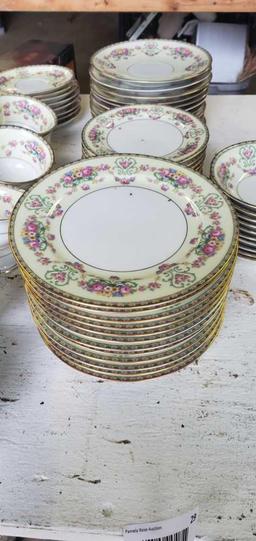 G- (83) Item set of Thomas Bavaria China