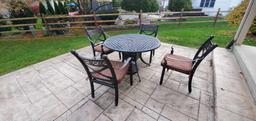 OUT- Outdoor Metal Patio Set