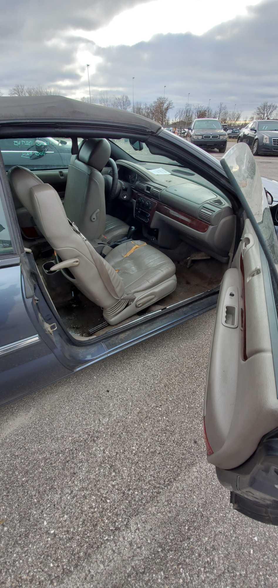 2002 Blue Chrysler Sebring