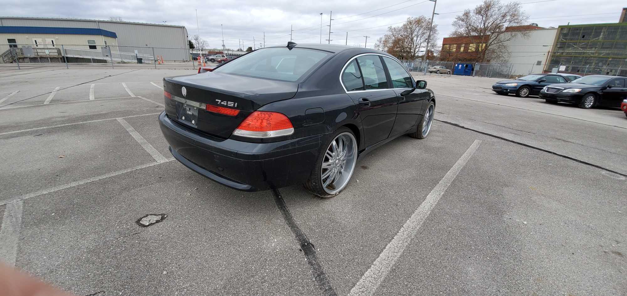 2003 Black BMW 745