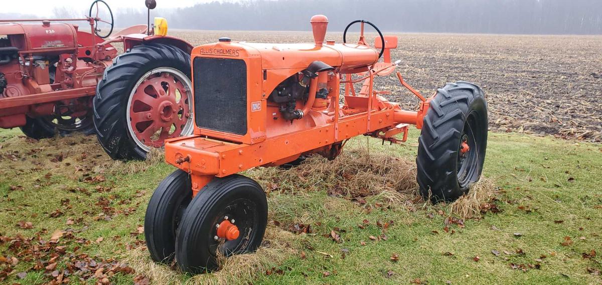 Allis Chalmers Milwaukee 4 Speed Tractor