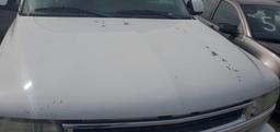 2003 White Chevrolet Tahoe