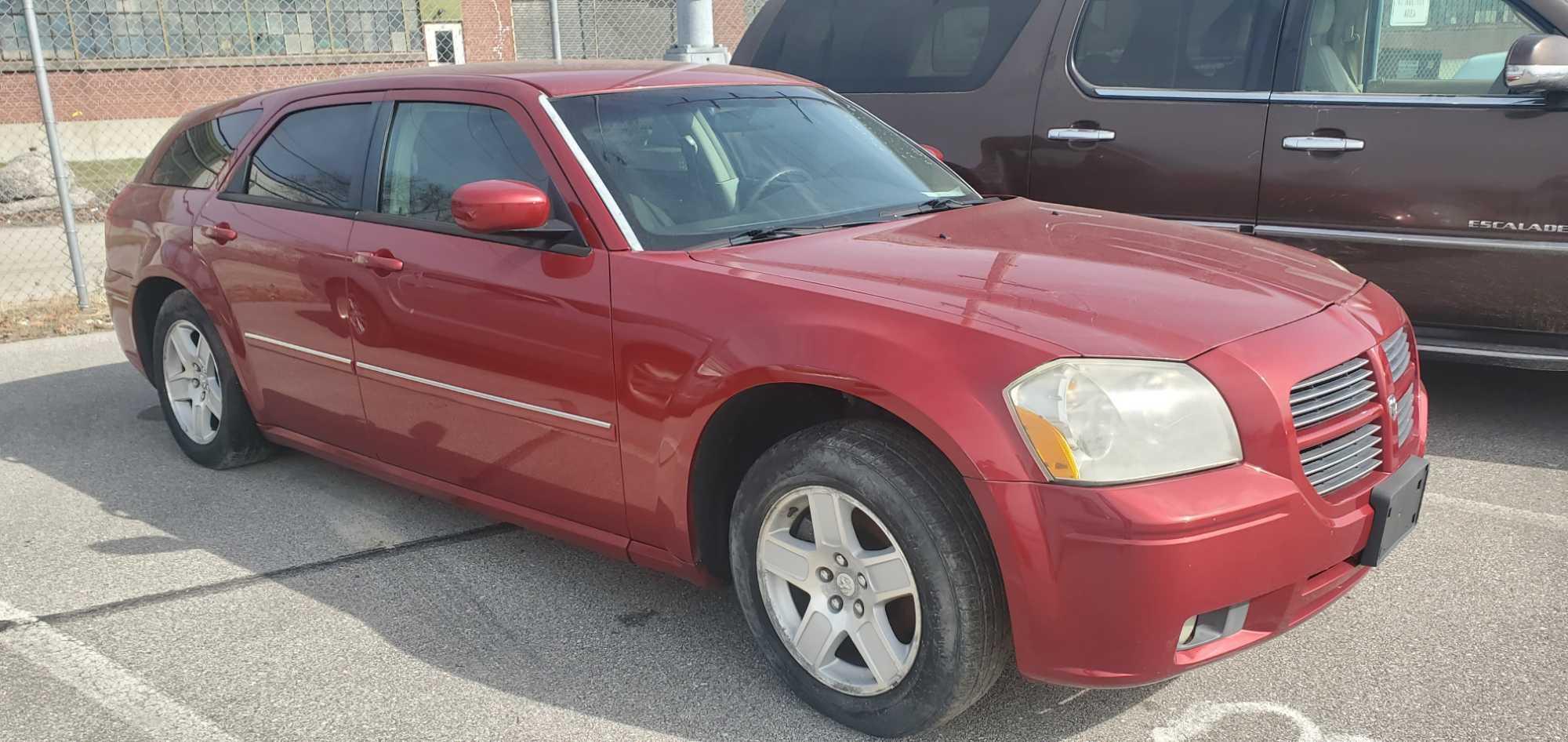 2006 Red Dodge Magnum