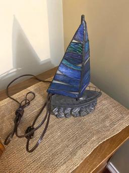 U- Glass Sailboat Light Decor