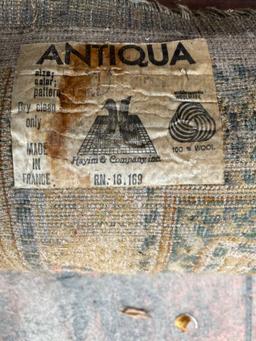 G- Antiqua Wool Area Rug