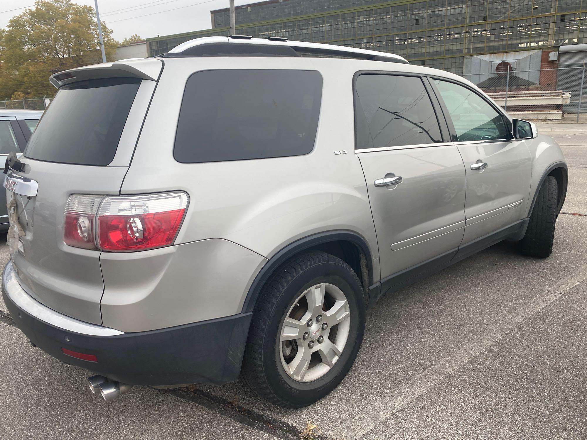 2007 Grey GMC Acadia