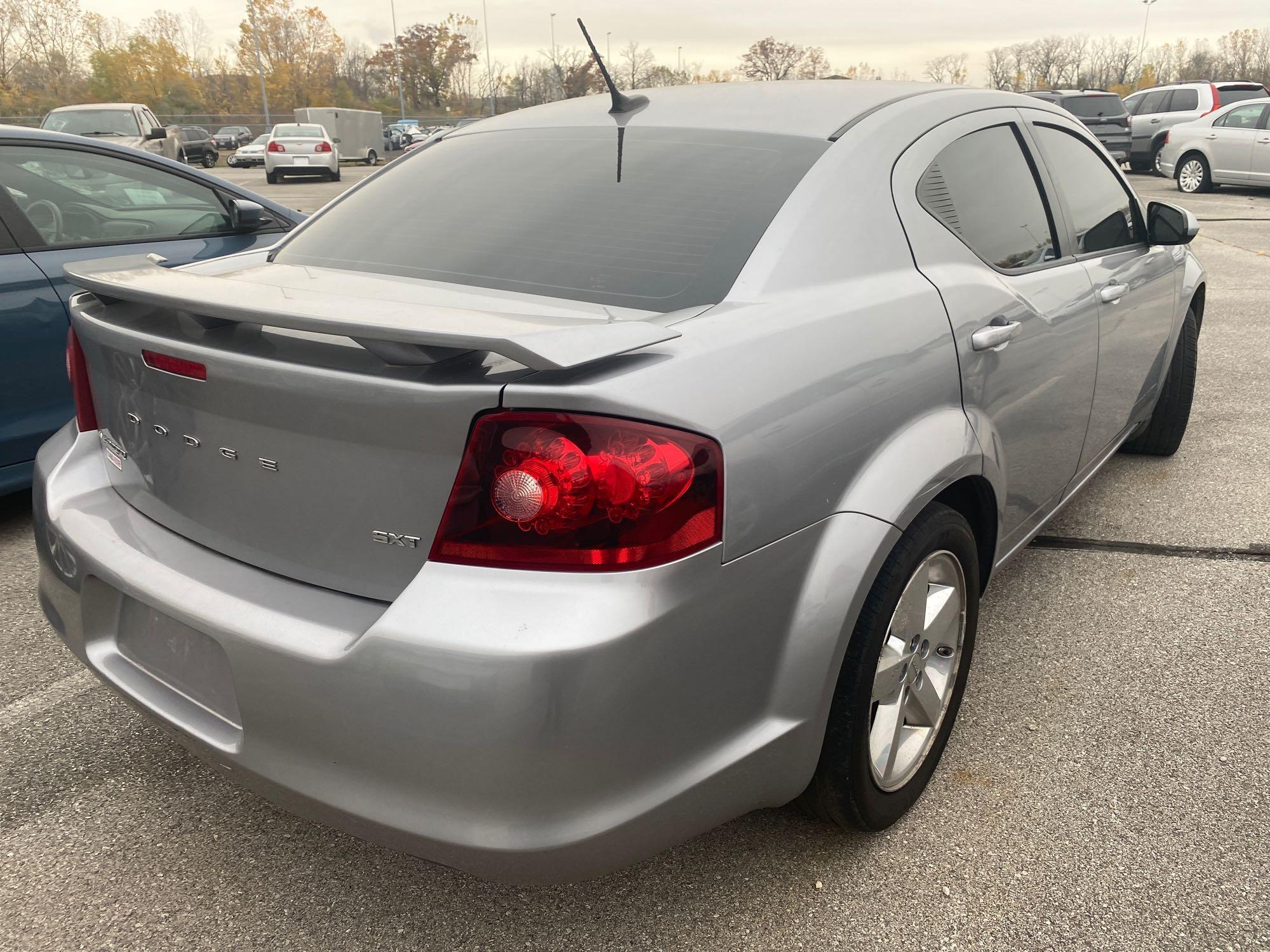 2013 Grey Dodge Avenger