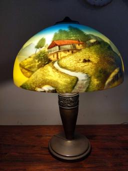 DR- Metal Base Hand Painted Glass Shade Table Lamp