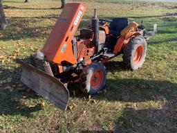 RB- Kubota B7100 Tractor