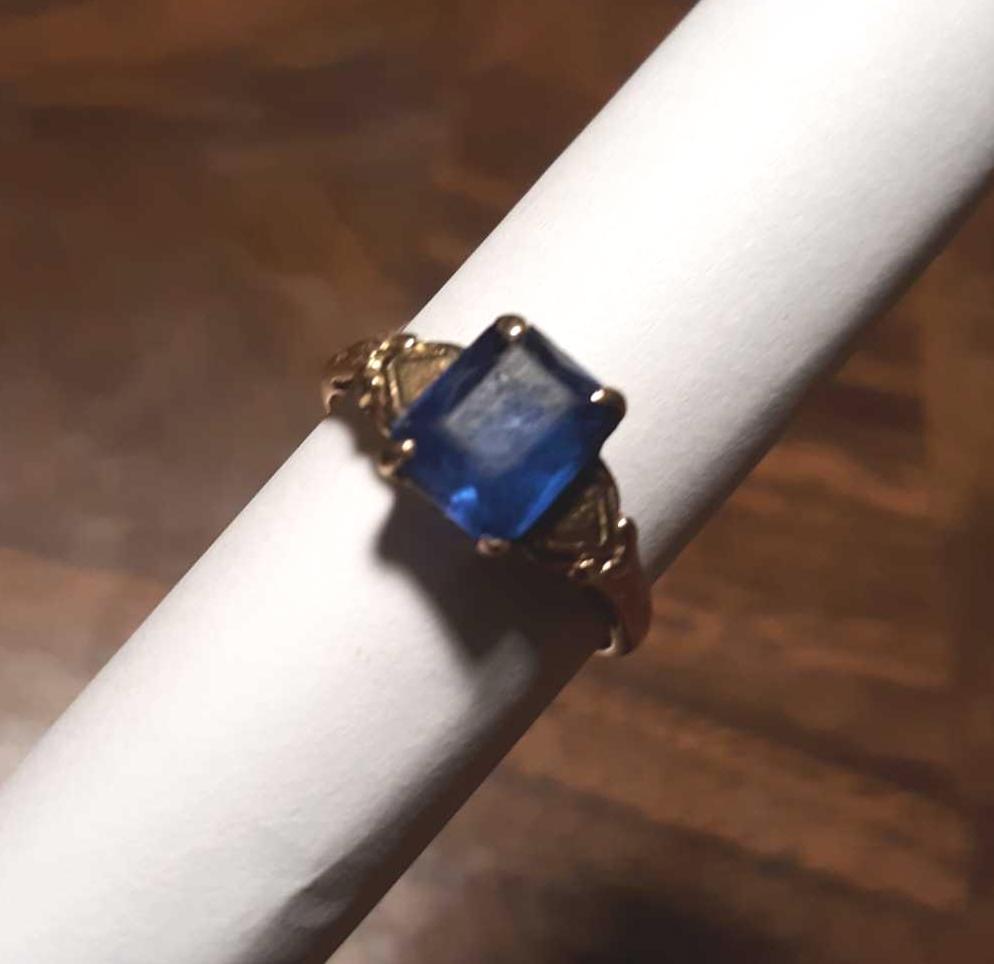 Sapphire 10K Gold Ring