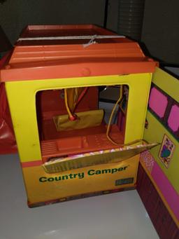 B- 1970 Barbie Country Camper