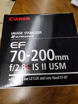 B- Canon EF 70-200mm