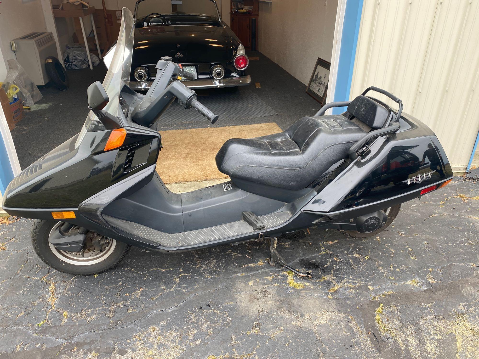 2001 Honda Helix Motorcycle