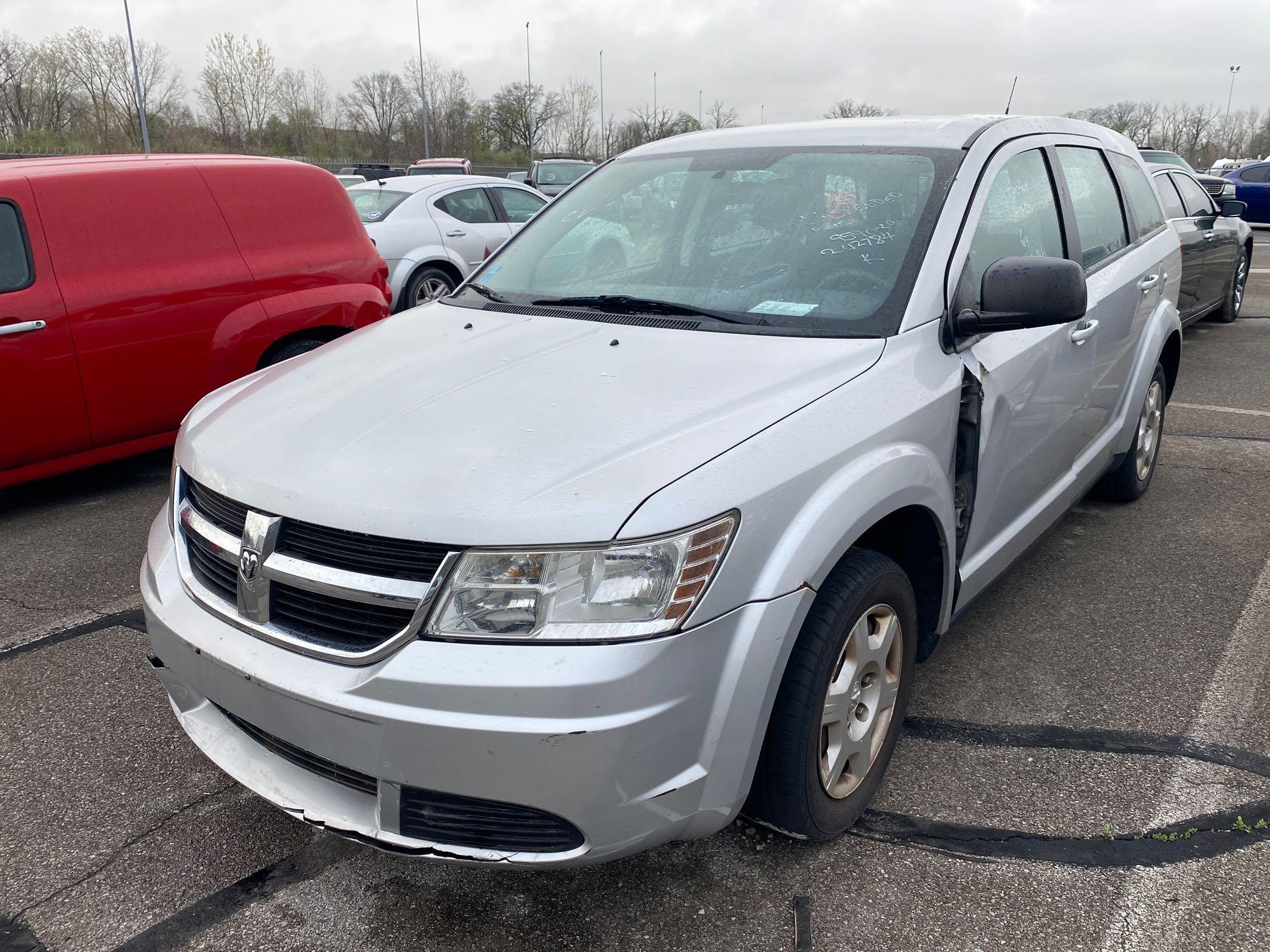 2010 Silver Dodge Journey