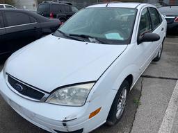 2006 White Ford Focus