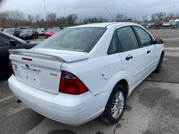 2006 White Ford Focus