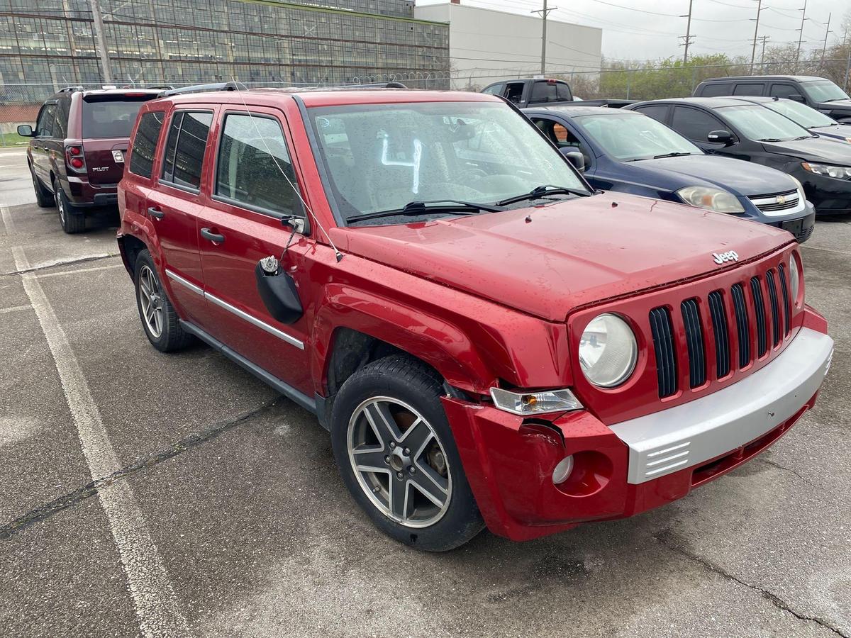 2009 Red Jeep Patriot