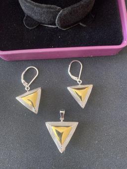 Vivir World Egyptian Collection Gold/Silver Earrings and Gold/Silver Pendant