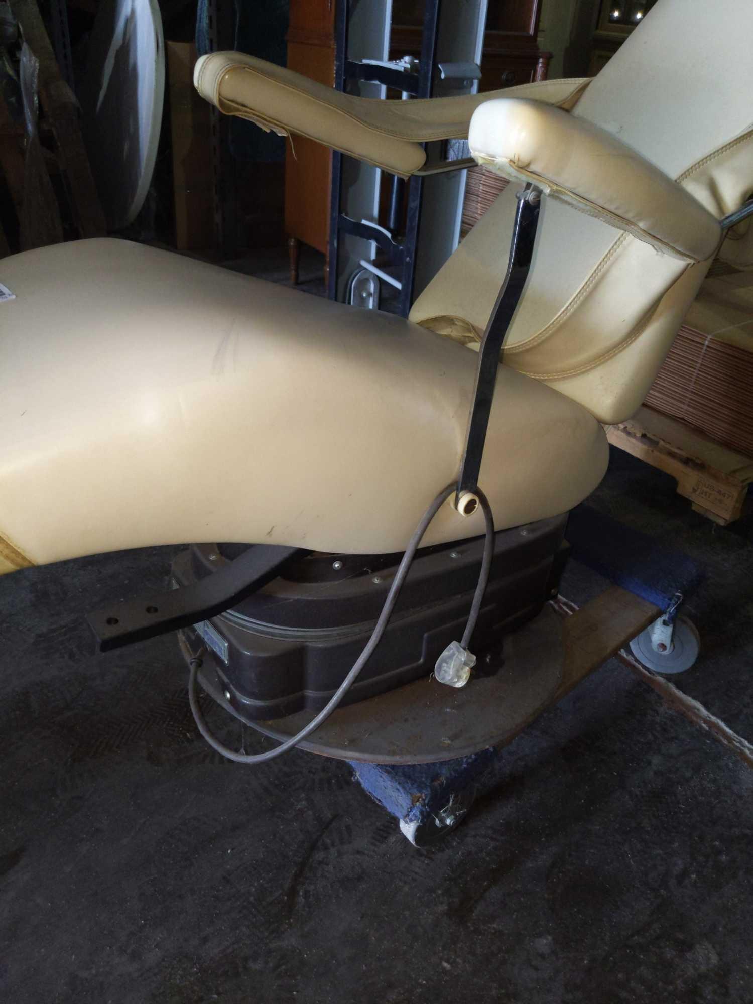 S- Den-Tal-Ez Dental Chair