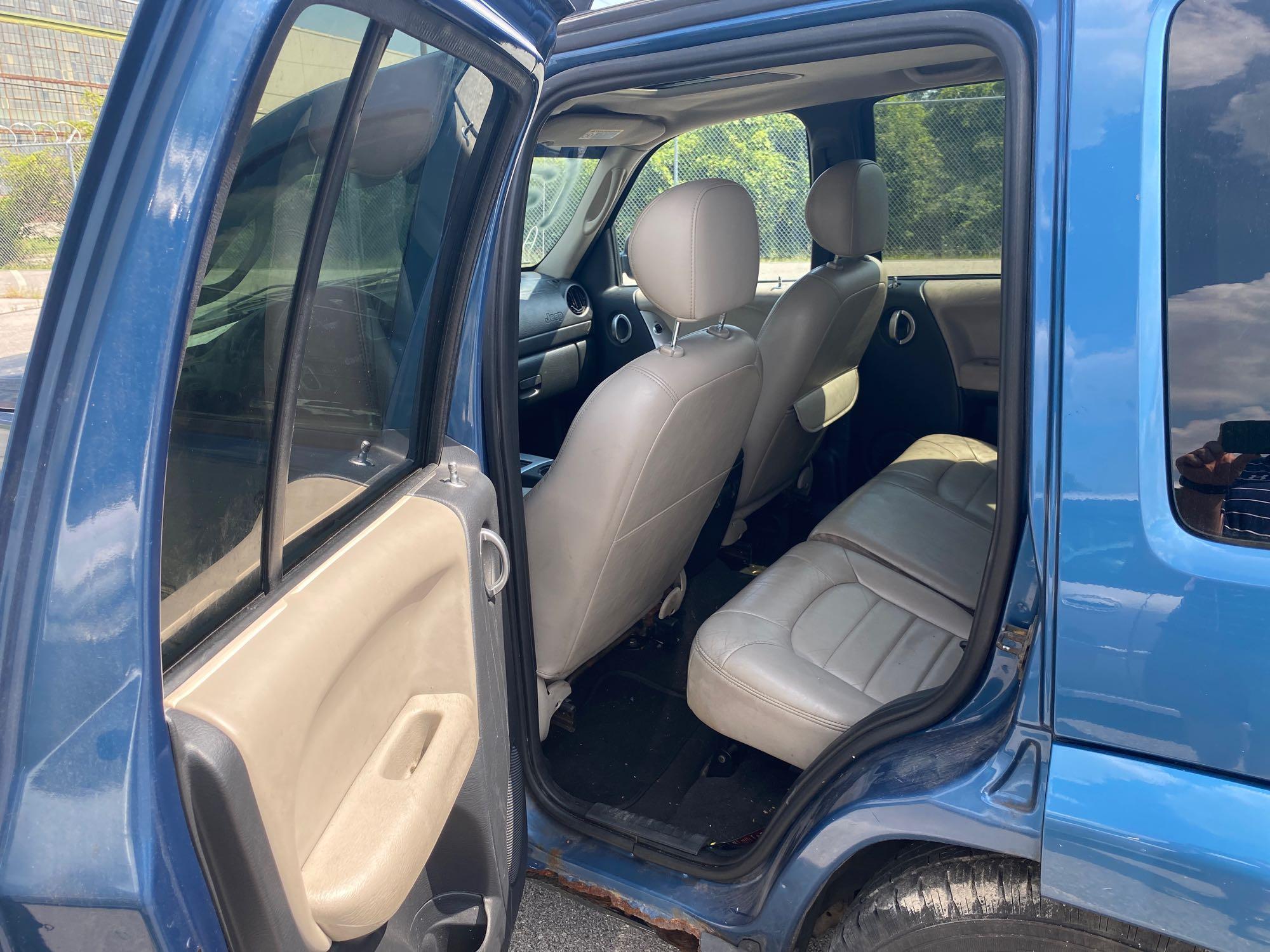 2003 Blue Jeep Liberty