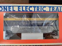 G2- (2) Lionel Electric Trains Illinois Central Some Car, Chesapeake and Ohio Club Car