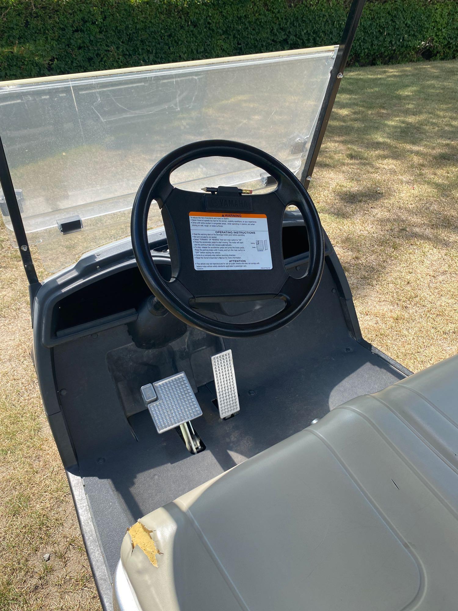 M- 2015 Yamaha Gas Golf Cart