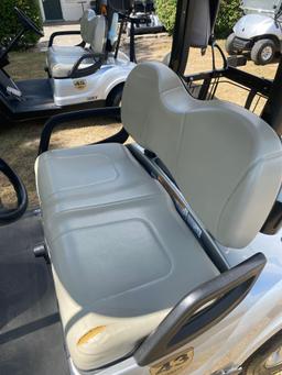 M- 2015 Yamaha Gas Golf Cart