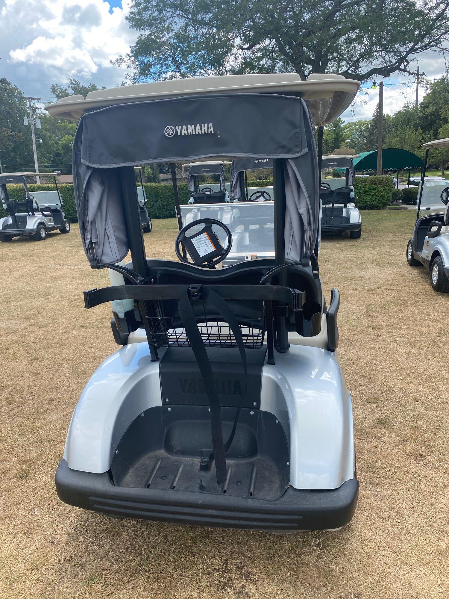 M- 2016 Yamaha Gas Golf Cart