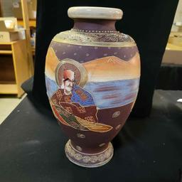 B- Antique Japanese Satsuma Hand Painted and Gilded Vase