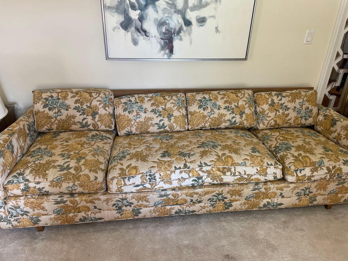 LR- Baker Furniture Upholstered Sofa