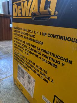 HT- DeWalt Air Compressor