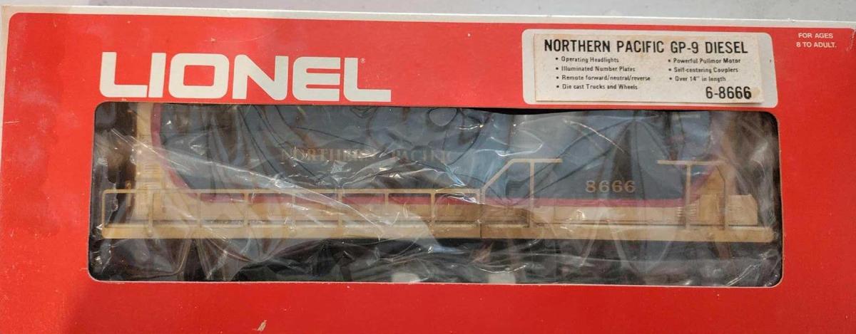 Lionel Northern Pacific GP-9 Diesel