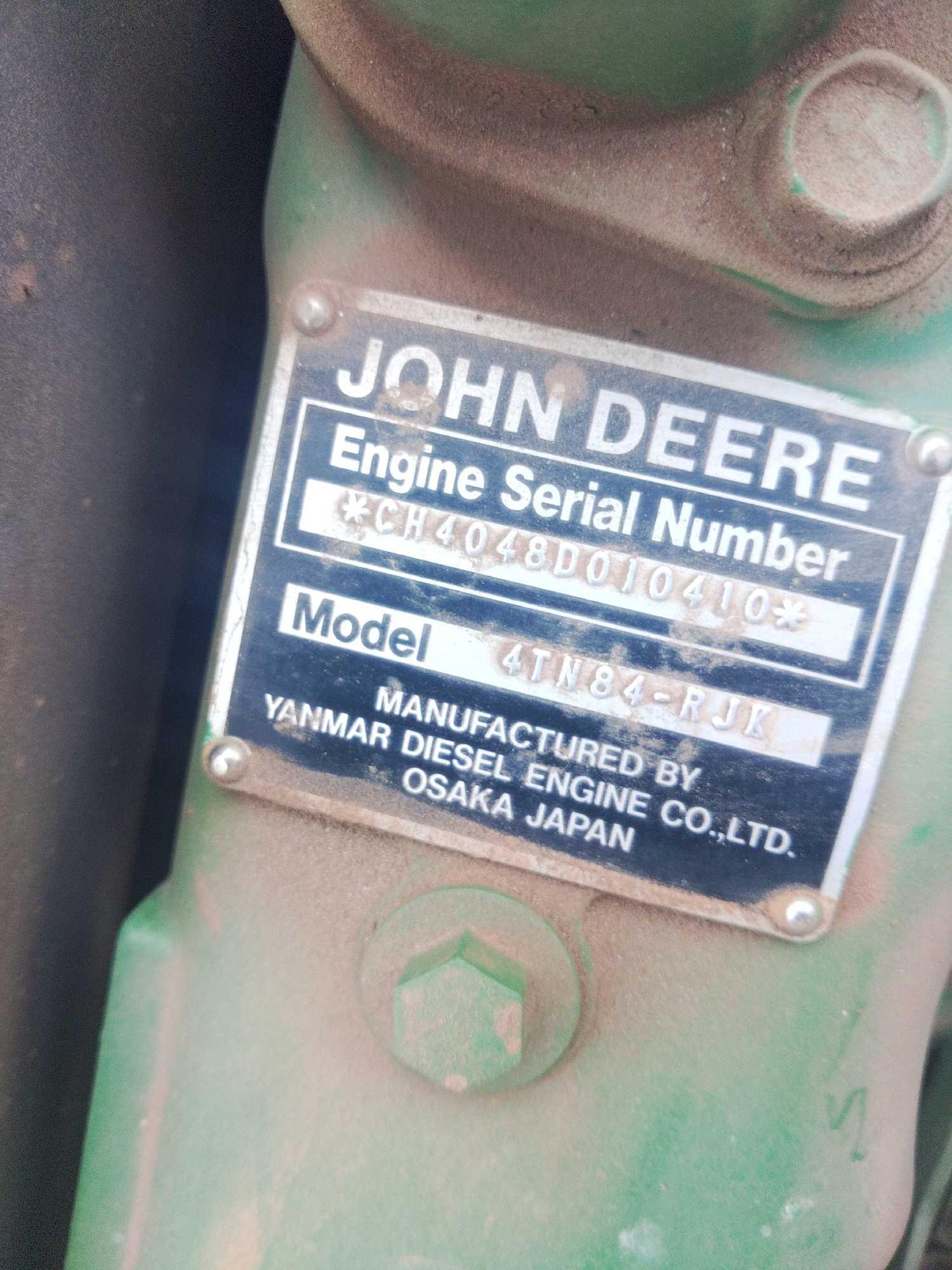 John Deere 1070 4wd tractor with loader